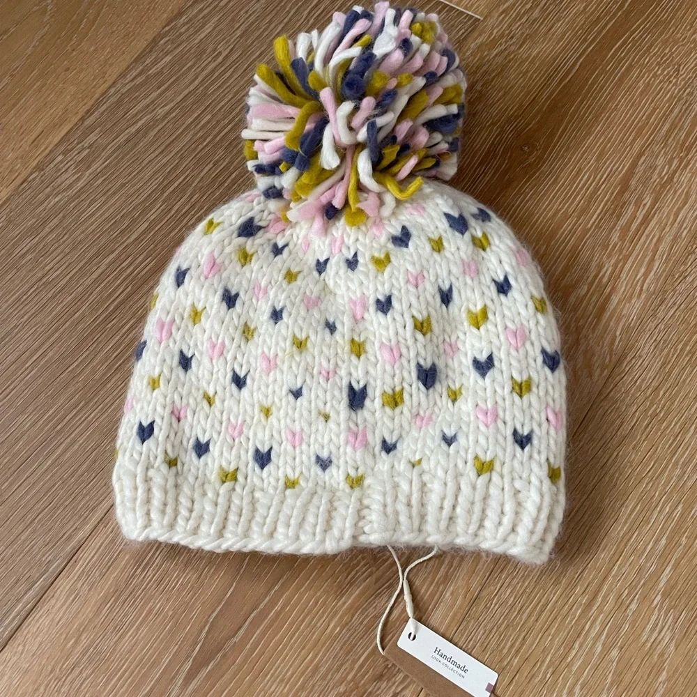 Look By M • MULTI MINI HEART POMPOM HAT